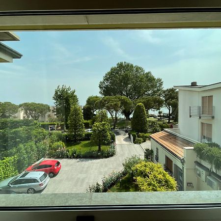 Le Petit Du Lac Sirmione Bilik gambar