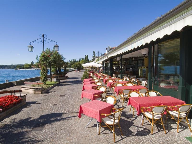 Le Petit Du Lac Sirmione Luaran gambar